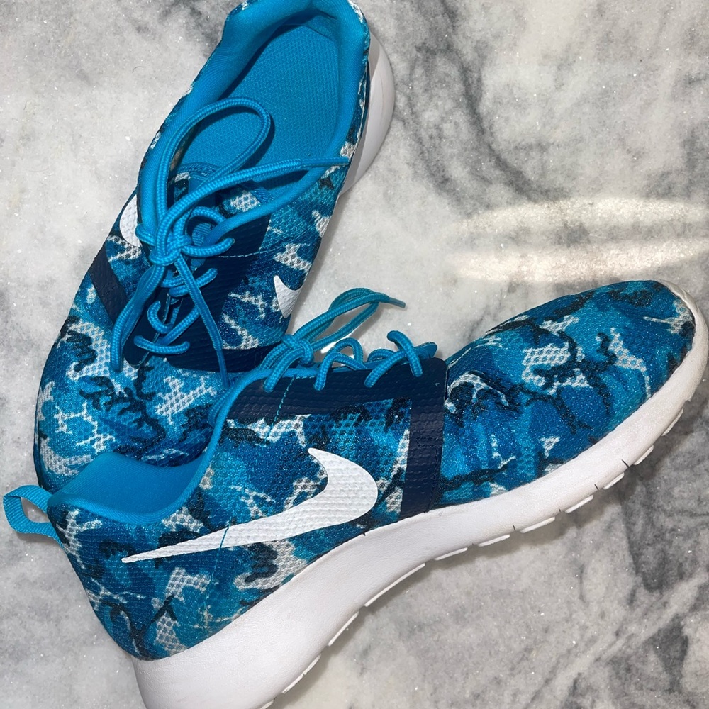 Roshe Run 7y